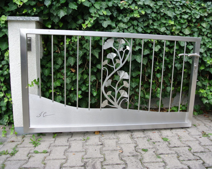 Ginkgo Design Gartentoranlage aus 1.4301