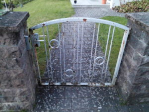 altes gartentürchen