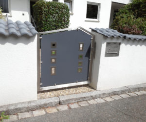 funktionelles gartentor